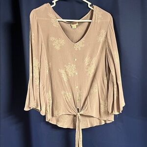 Mossimo Supply Co. Beige Floral Blouse